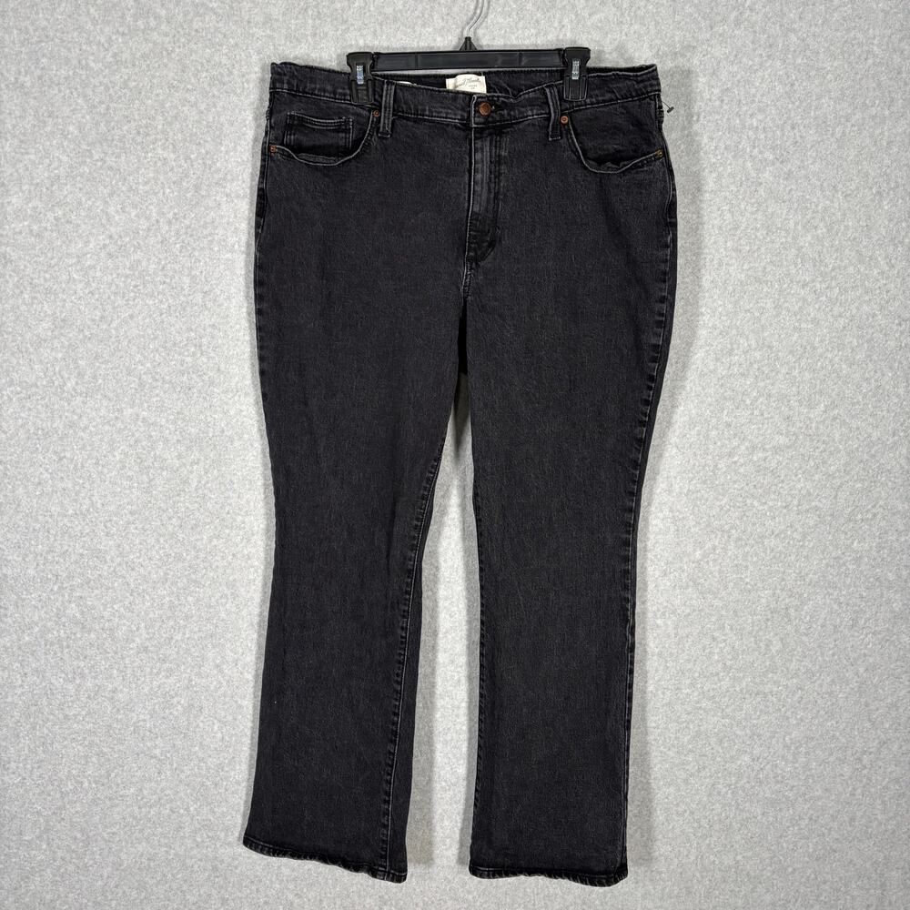 Universal‎ Thread Jeans Womens 18 Black Bootcut Faded Goth Grunge Witchy Moto